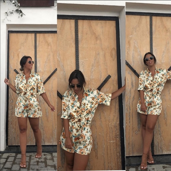 Two piece set - top and short floral - great for vacation - Picture 8 of 8